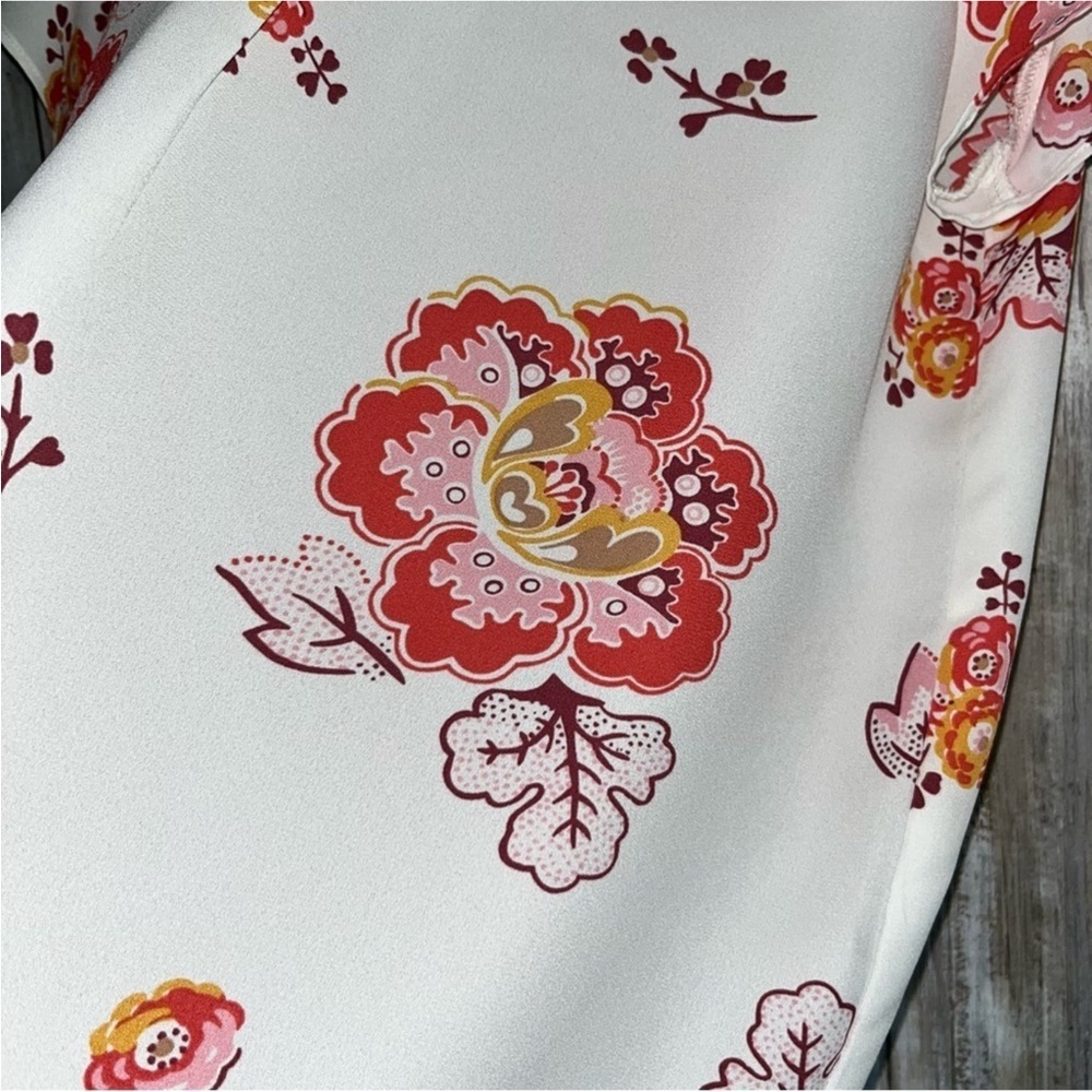 Loft White Sheer Floral Blouse - Picture 3 of 5
